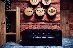 Lord Jack Apartments