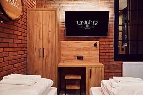 Lord Jack Apartments