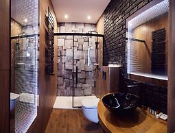 Lord Jack Apartments