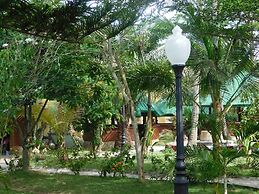 Honeyland Beach Resort