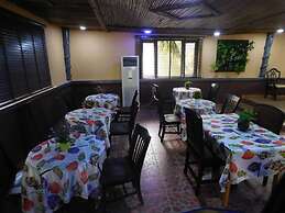 Honeyland Beach Resort