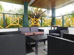 Honeyland Beach Resort