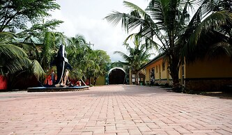 Honeyland Beach Resort