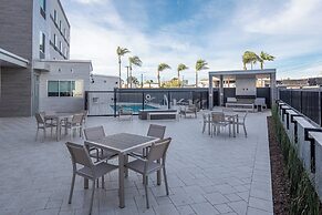 Fairfield Inn & Suites by Marriott Anaheim Los Alamitos