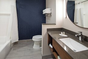 Fairfield Inn & Suites by Marriott Anaheim Los Alamitos