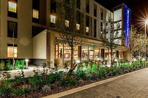 Holiday Inn Express Bicester by IHG