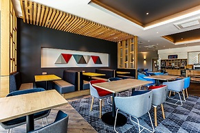 Holiday Inn Express Bicester by IHG