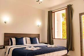 Toucan Platinum Suites Aparthotel