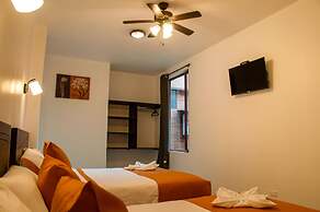 Toucan Platinum Suites Aparthotel