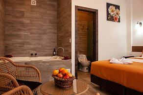 Toucan Platinum Suites Aparthotel