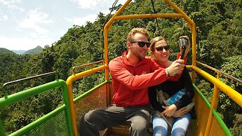 Toucan Platinum Suites Aparthotel