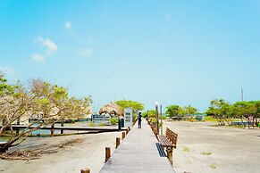 Marina Puerto Velero