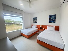 Marina Puerto Velero