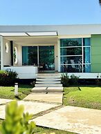 Marina Puerto Velero