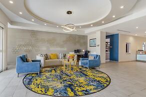 Best Western Plus Mid County