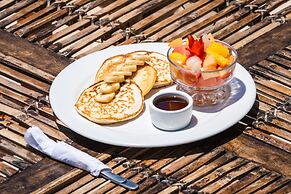 Punta Mango Surf & Beachfront Resort