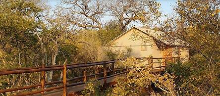 Vuyani River Lodge