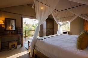 Vuyani River Lodge