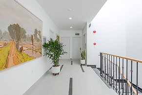 Cozrum Homes The Gallery Residence