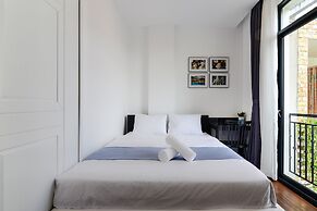 Cozrum Homes The Gallery Residence