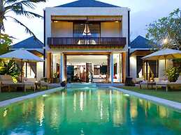 Majapahit Beach Villas by Nakula