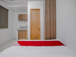 OYO 605 The Quarters