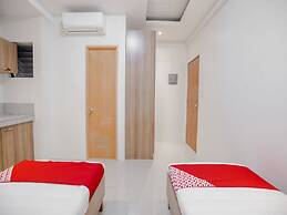 OYO 605 The Quarters