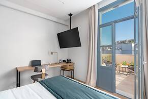 Hellenic Vibes Smart Hotel