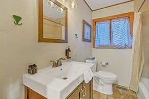 12 Central 2 Bedroom Home by Redawning