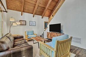 12 Central 2 Bedroom Home by Redawning