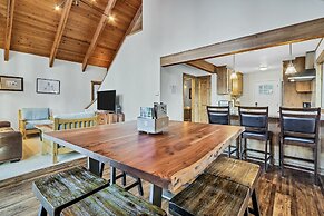 12 Central 2 Bedroom Home by Redawning