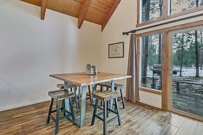 12 Central 2 Bedroom Home by Redawning