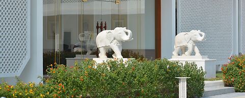 Hotel Chandela Khajuraho