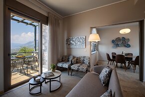 Searocks Exclusive Villas Resort