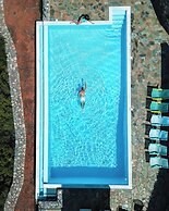 Searocks Exclusive Villas Resort