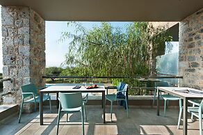 Searocks Exclusive Villas Resort