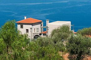 Searocks Exclusive Villas Resort