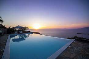 Searocks Exclusive Village