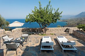 Searocks Exclusive Villas Resort