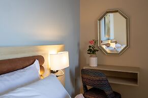 Searocks Exclusive Villas Resort