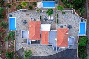 Searocks Exclusive Village