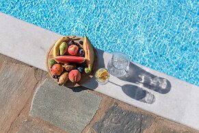 Searocks Exclusive Villas Resort