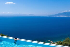 Searocks Exclusive Villas Resort