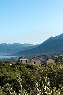 Searocks Exclusive Villas Resort