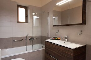 Searocks Exclusive Villas Resort