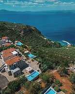 Searocks Exclusive Villas Resort