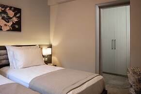 Searocks Exclusive Villas Resort