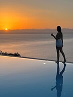 Searocks Exclusive Villas Resort