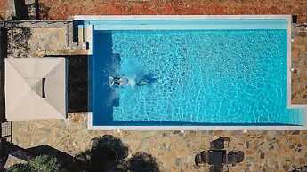 Searocks Exclusive Villas Resort