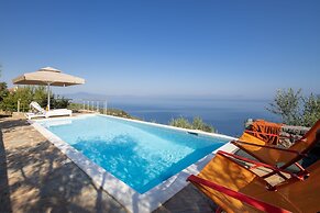 Searocks Exclusive Villas Resort